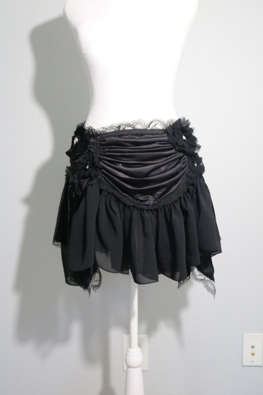 black xs/medium skirt