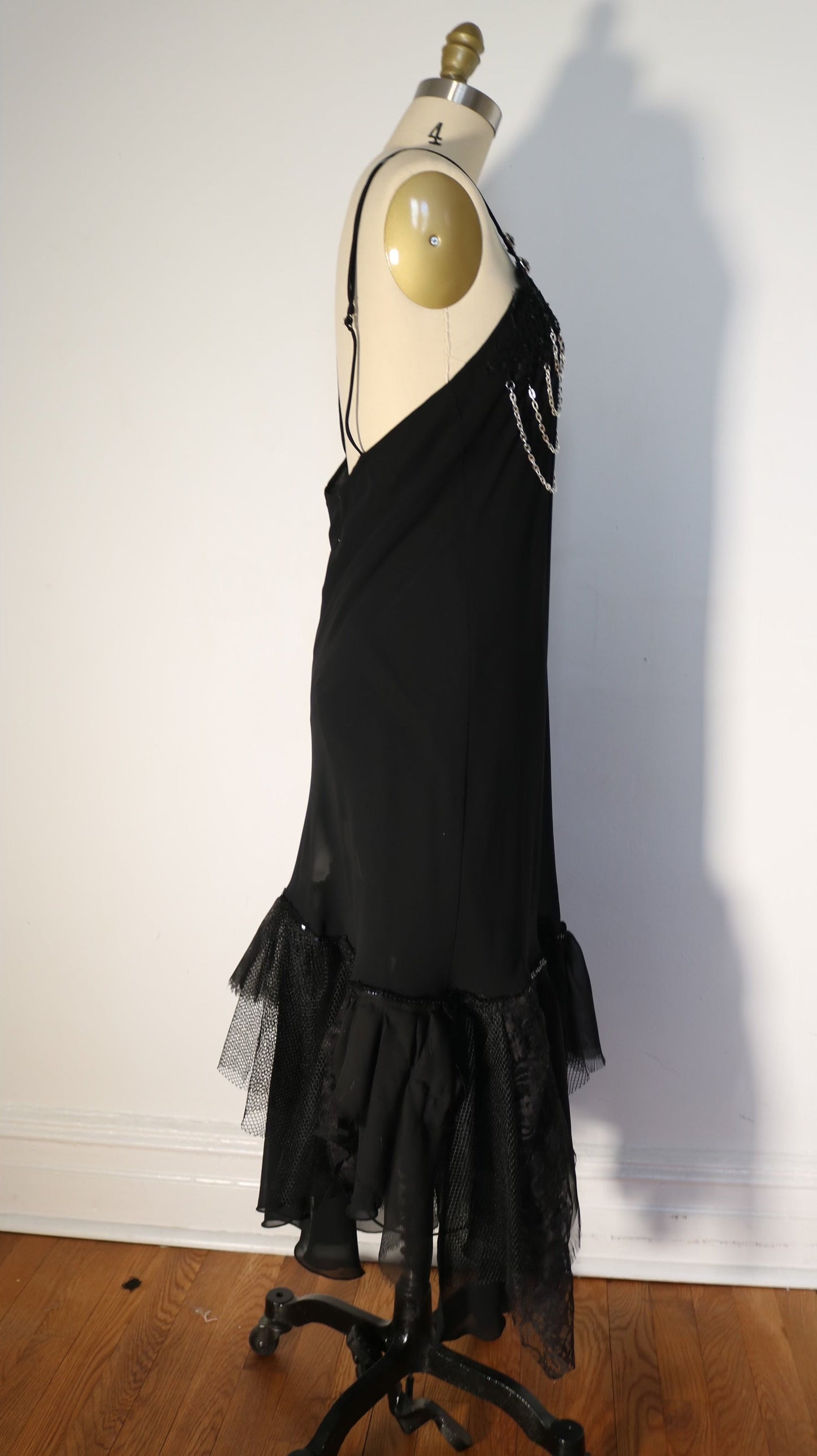 black chain gown medium